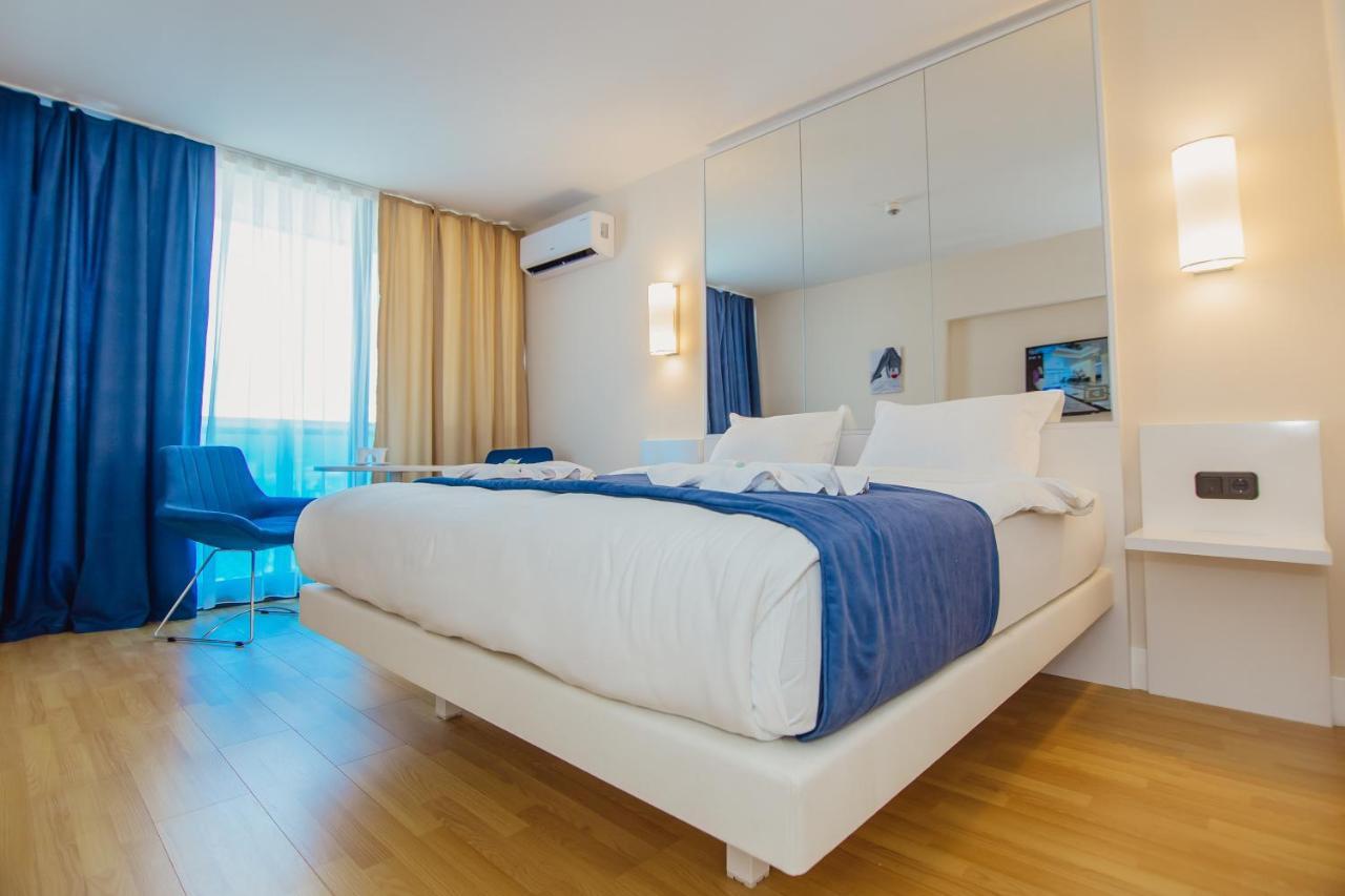 Gogo Orby City Batumi Exterior foto