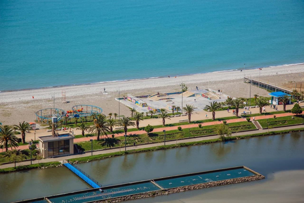 Gogo Orby City Batumi Exterior foto