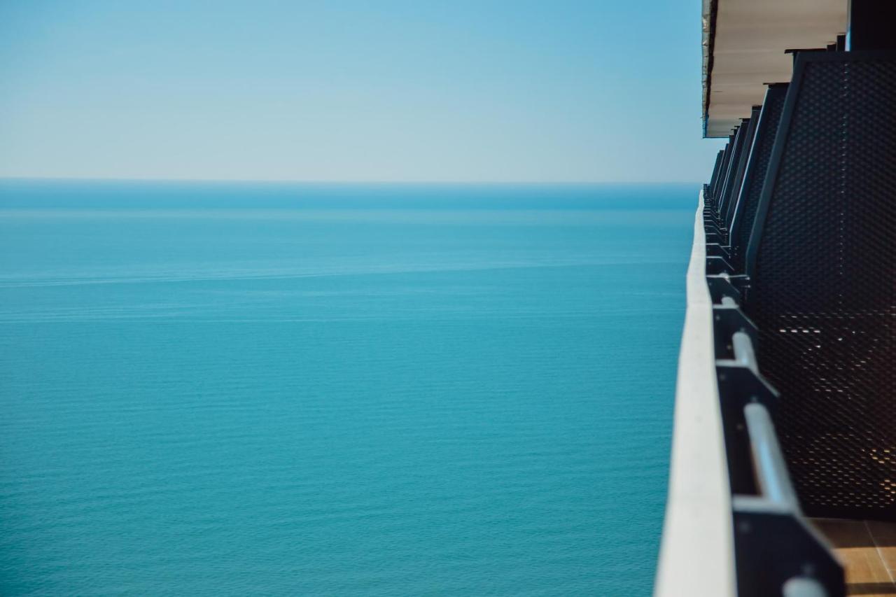 Gogo Orby City Batumi Exterior foto